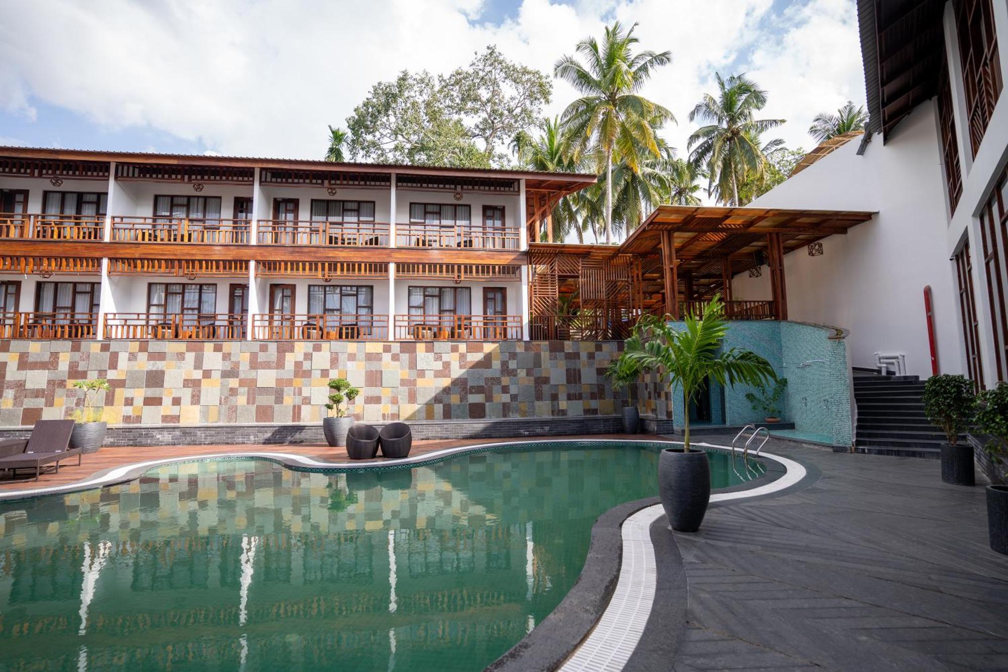 The Eden Hotel Port Blair Buitenkant foto