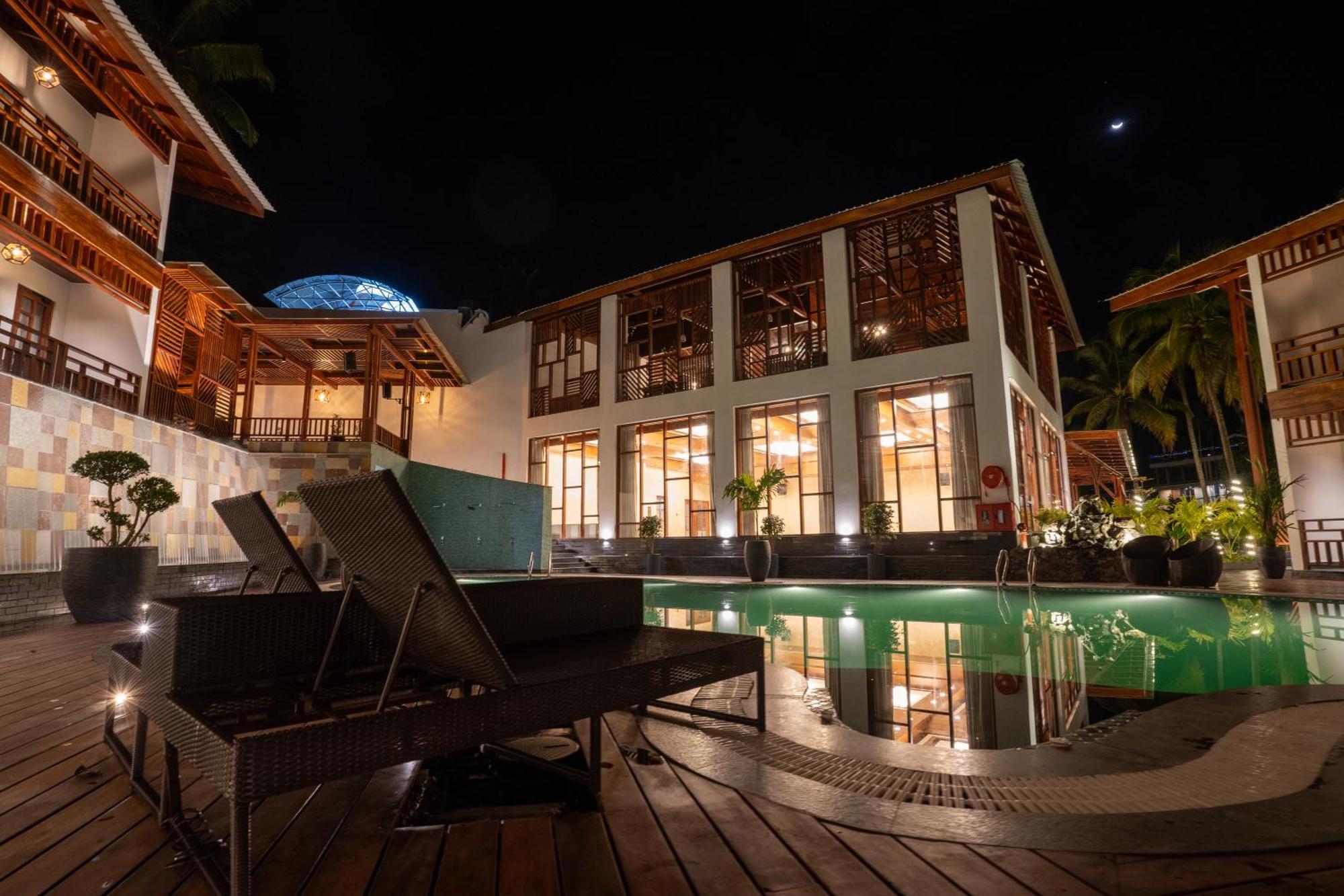 The Eden Hotel Port Blair Buitenkant foto
